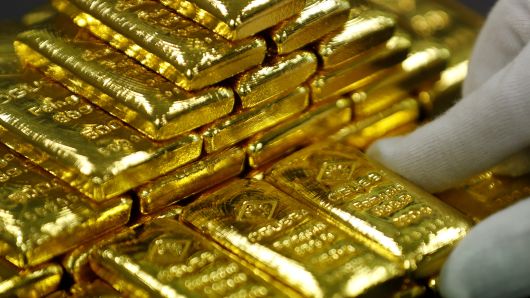 Long Gold Is Goldman Sachs Favorite Commodity Play Right Now